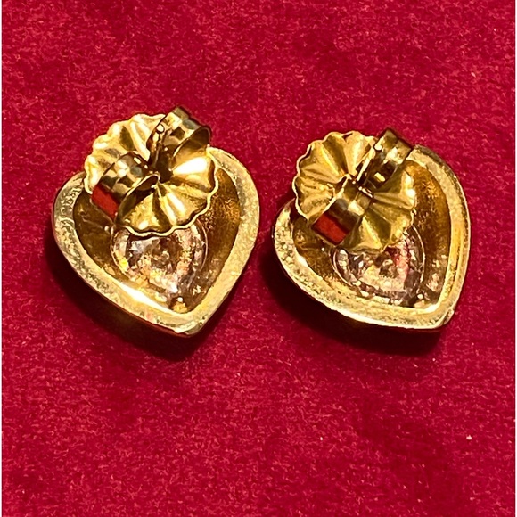 18k Gold Plated Cream Enamel & CZ Studs - Picture 2 of 2